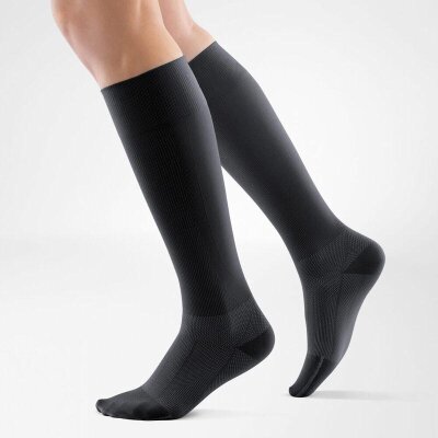 Sportstrümpfe Bauerfeind Compression Sock Performance schwarz L short