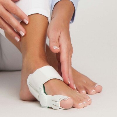 Russka Hallufix Hallux valgus Schiene mit Gel-Seitenkissen S 34-36